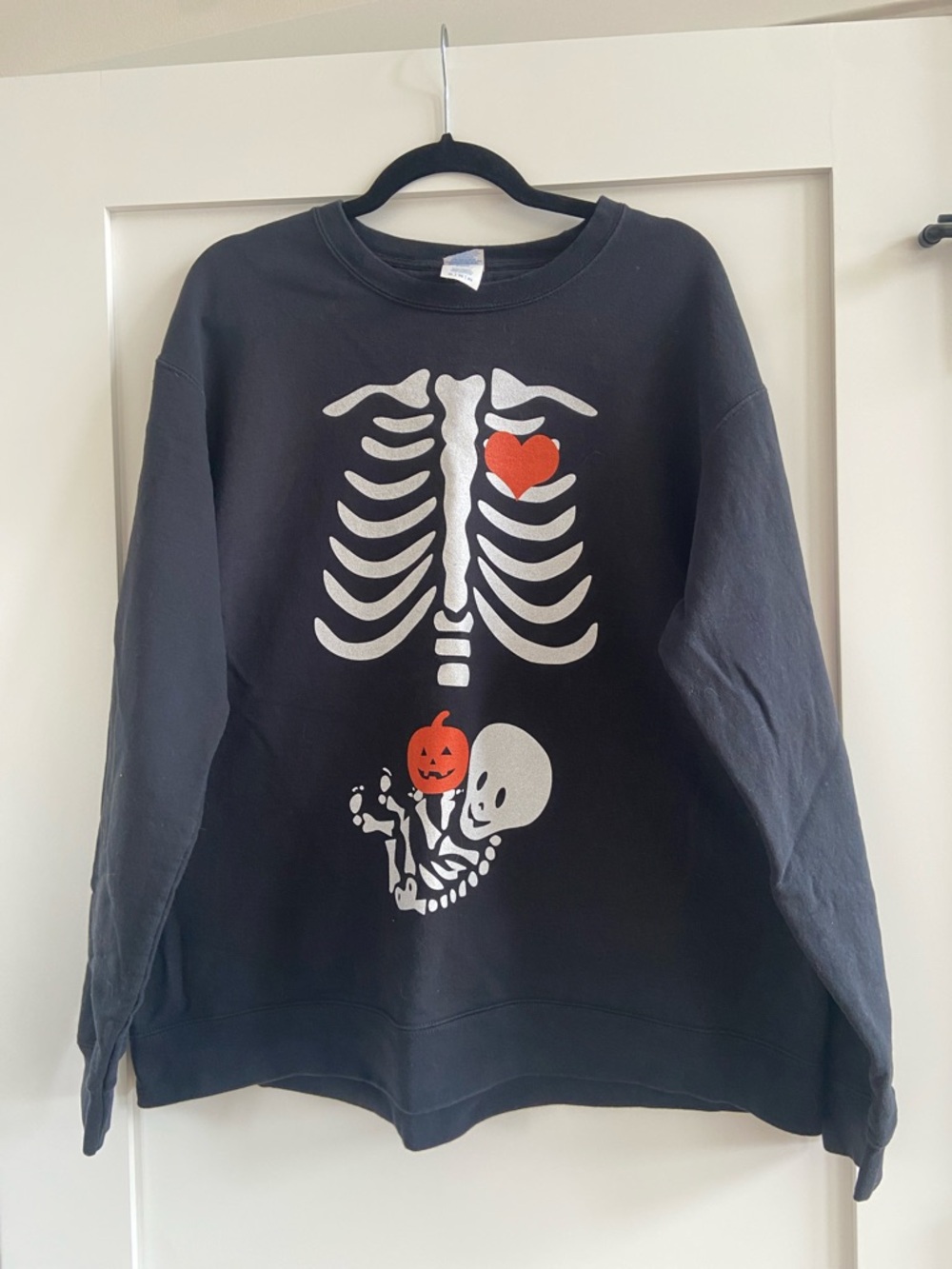 Black Skeleton Graphic Sweatshirt